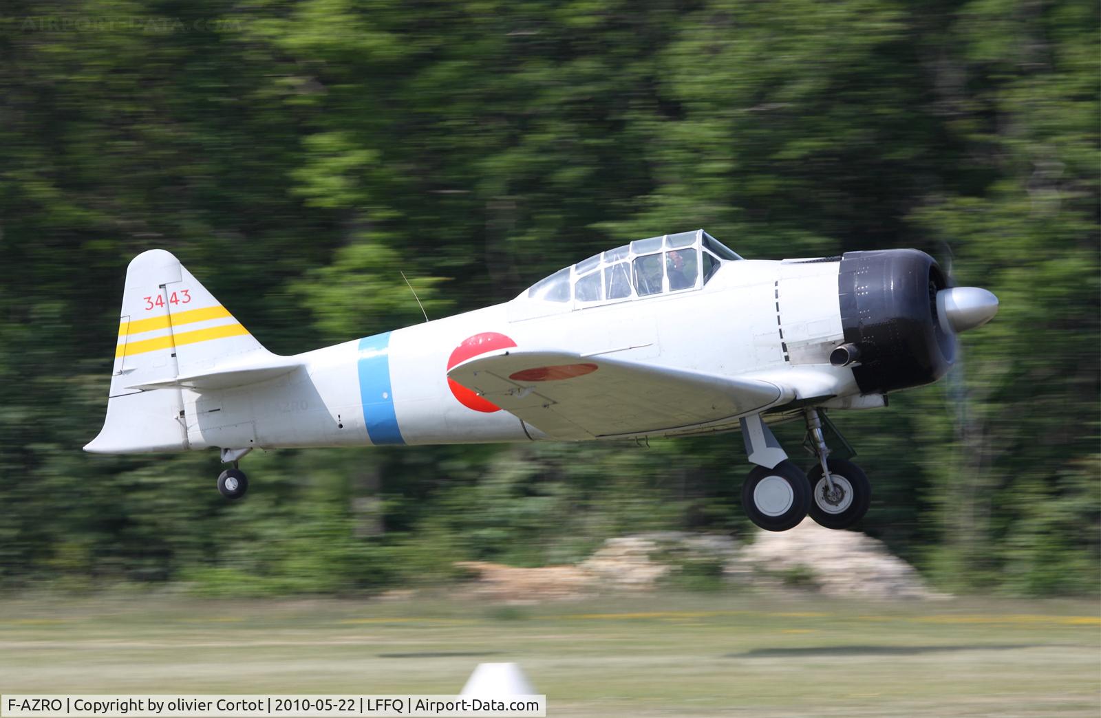 F-AZRO, North American AT-6B Texan C/N 01-CM, Ferté Alais 2010