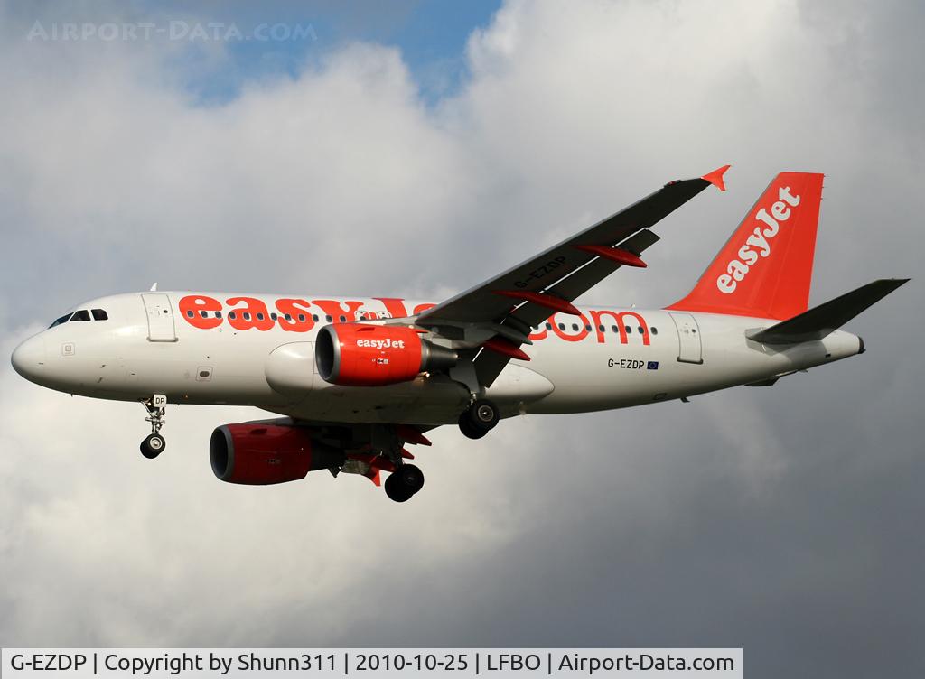G-EZDP, 2008 Airbus A319-111 C/N 3675, Landing rwy 32L
