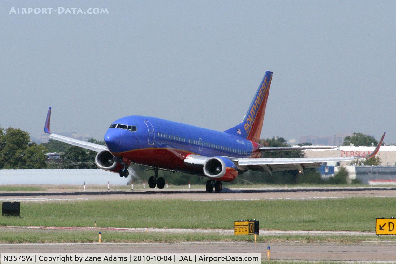 N357SW, 1992 Boeing 737-3H4 C/N 26594, Southwest Airlines At Dallas Love Field