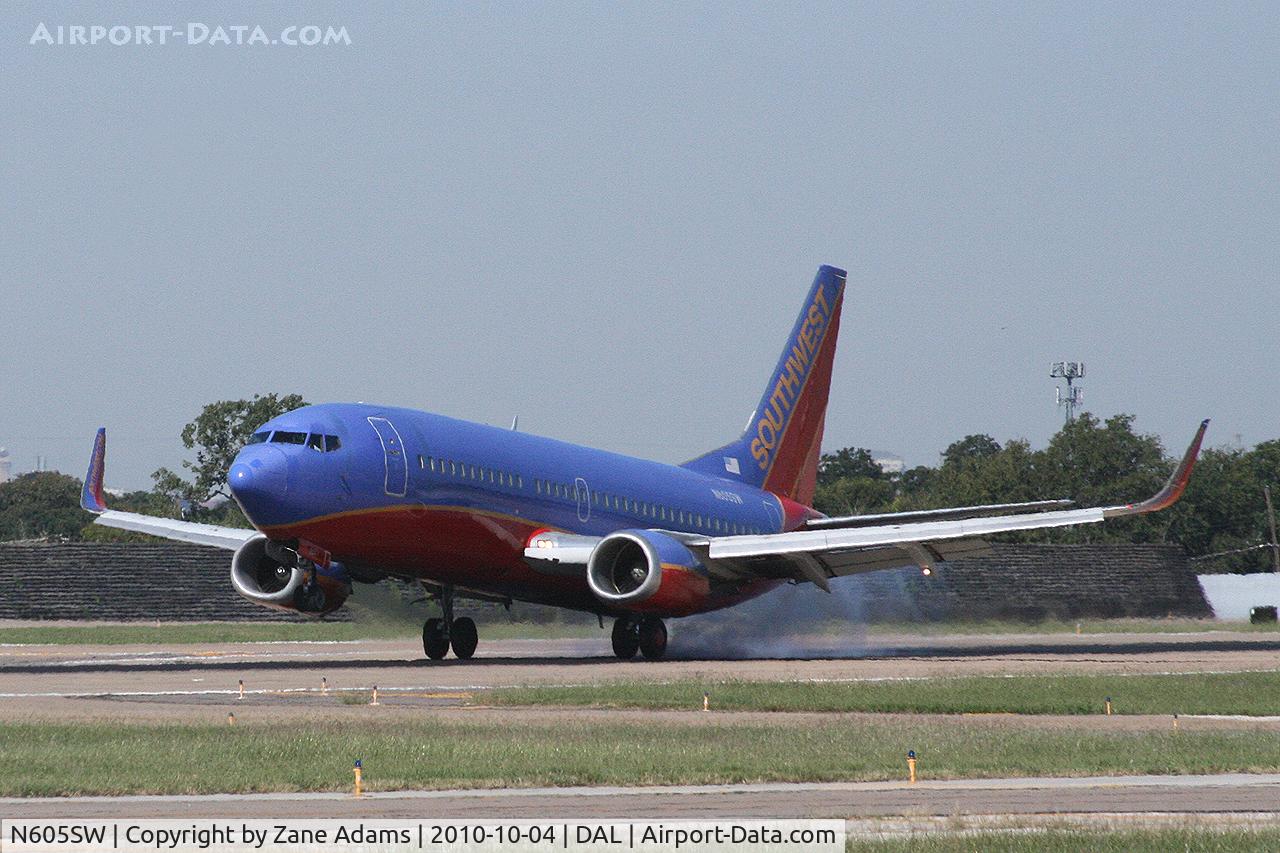 N605SW, 1995 Boeing 737-3H4 C/N 27956, Southwest Airlines At Dallas Love Field