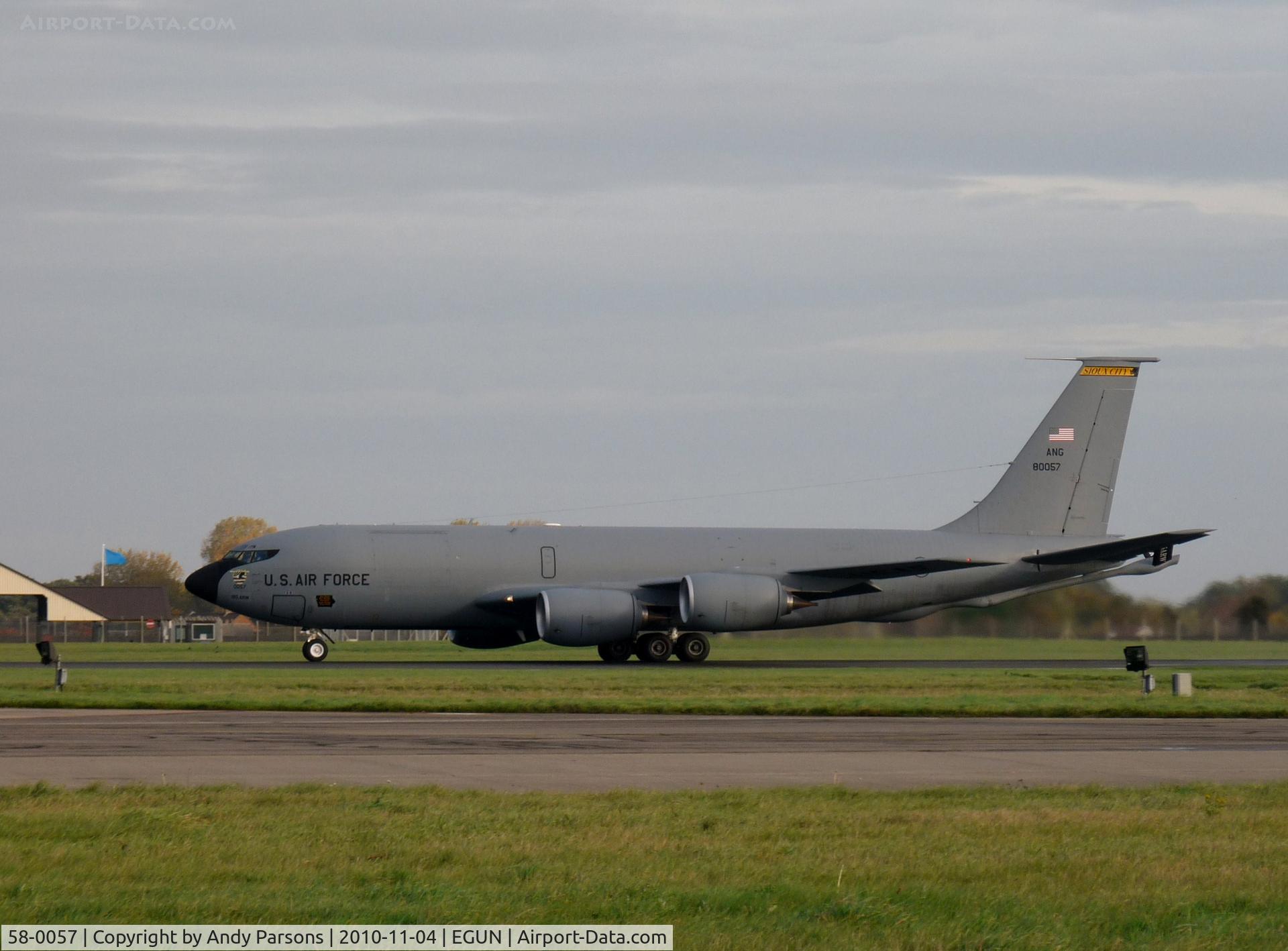 58-0057, 1959 Boeing KC-135R Stratotanker C/N 17802, Depaerting Mildenhall