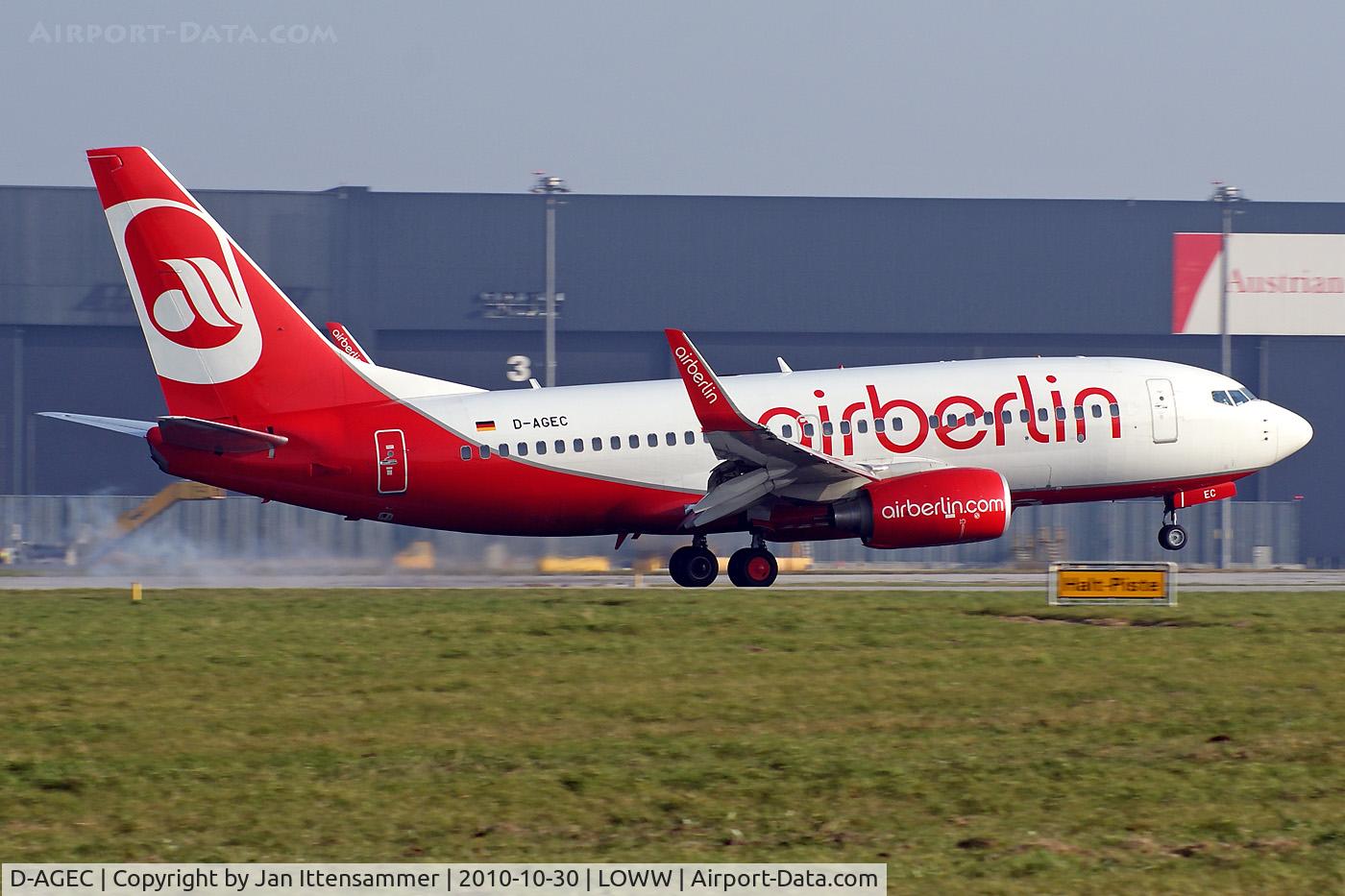 D-AGEC, 2009 Boeing 737-76J C/N 36118, D-AGEC @ LOWW