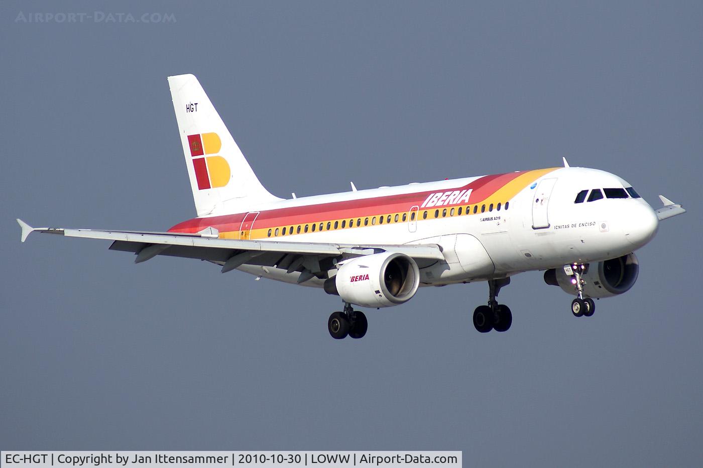 EC-HGT, 2000 Airbus A319-111 C/N 1247, EC-HGT @ LOWW