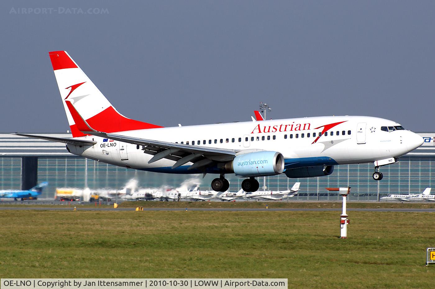 OE-LNO, 2001 Boeing 737-7Z9 C/N 30419, OE-LNO @ LOWW