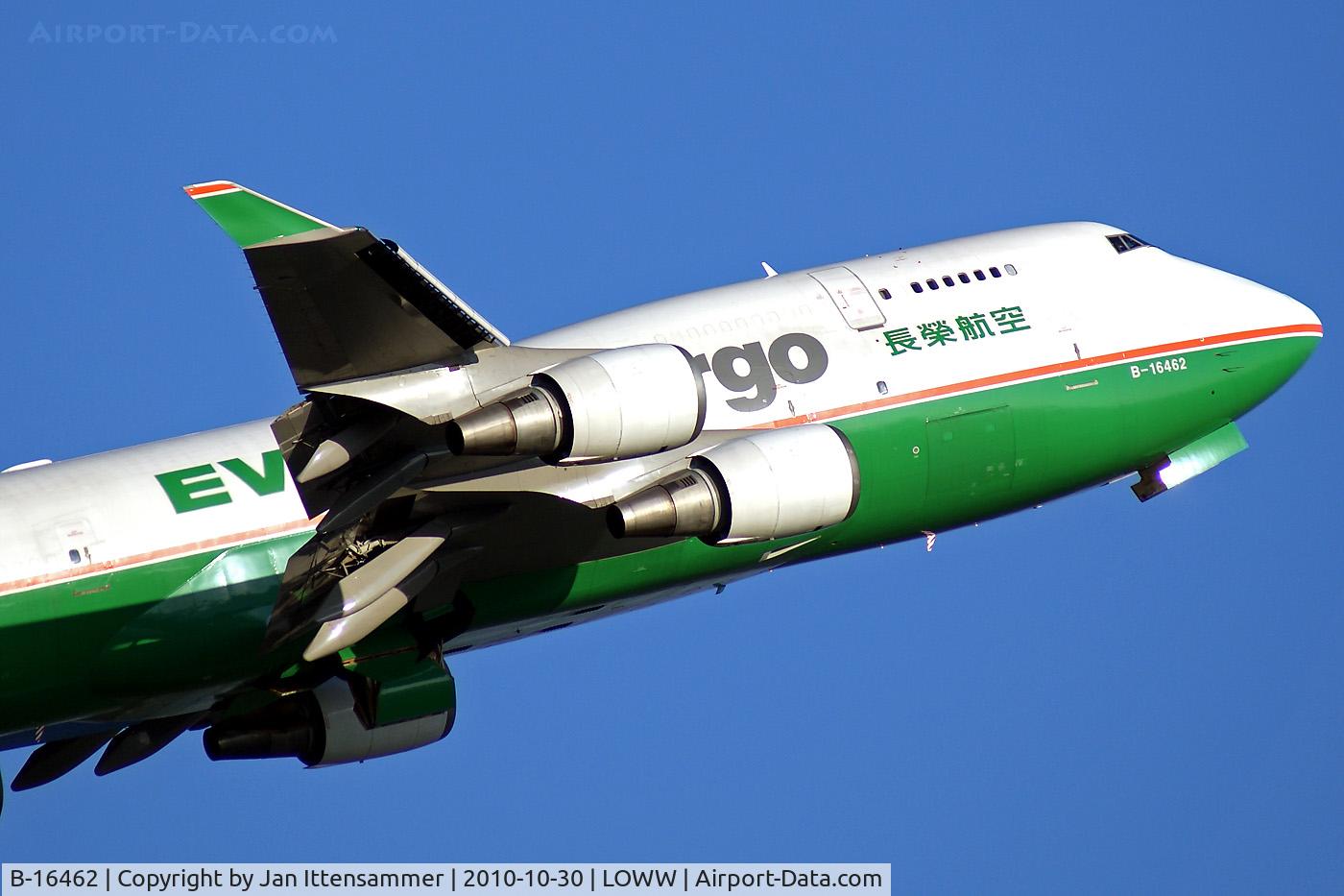 B-16462, 1993 Boeing 747-45EM C/N 27173, B-16462  LOWW