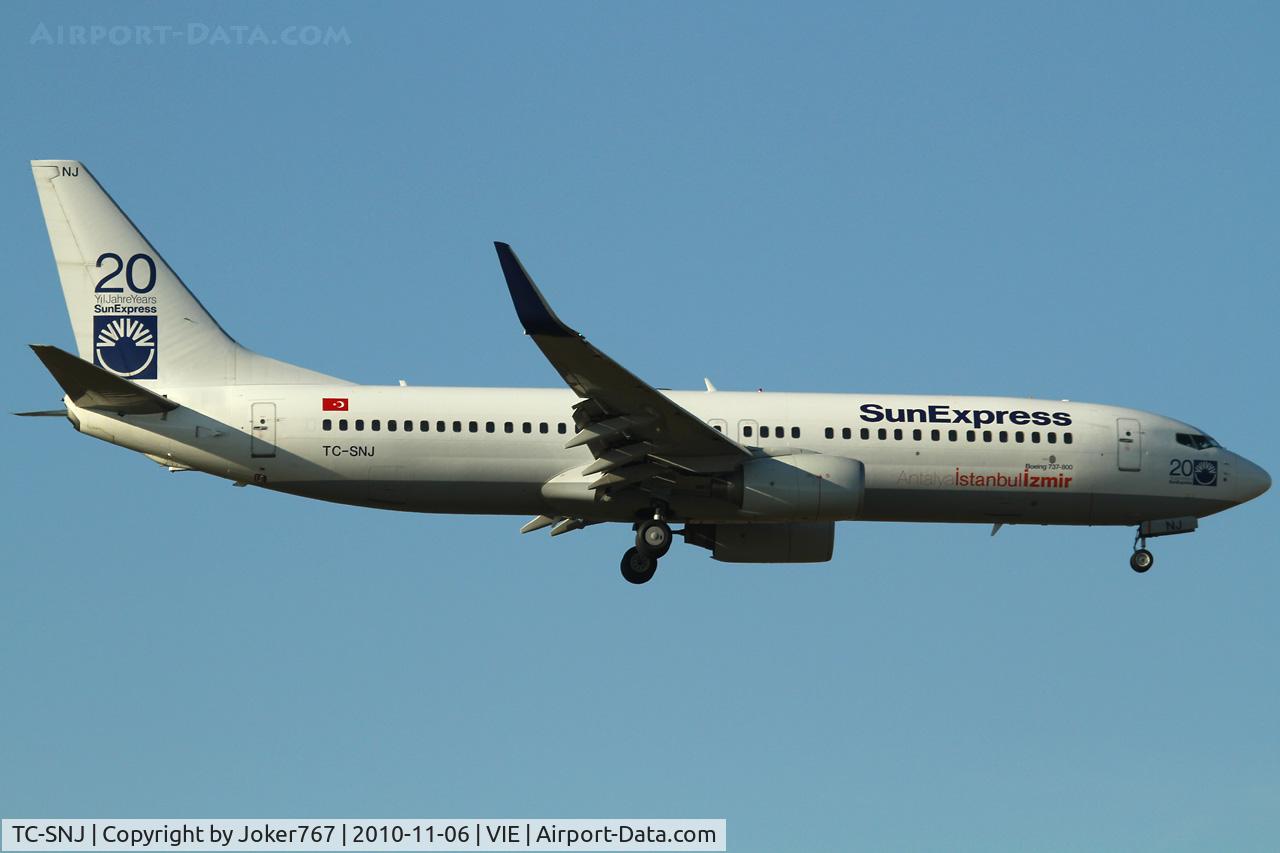 TC-SNJ, 2005 Boeing 737-86J C/N 30827, SunExpress
