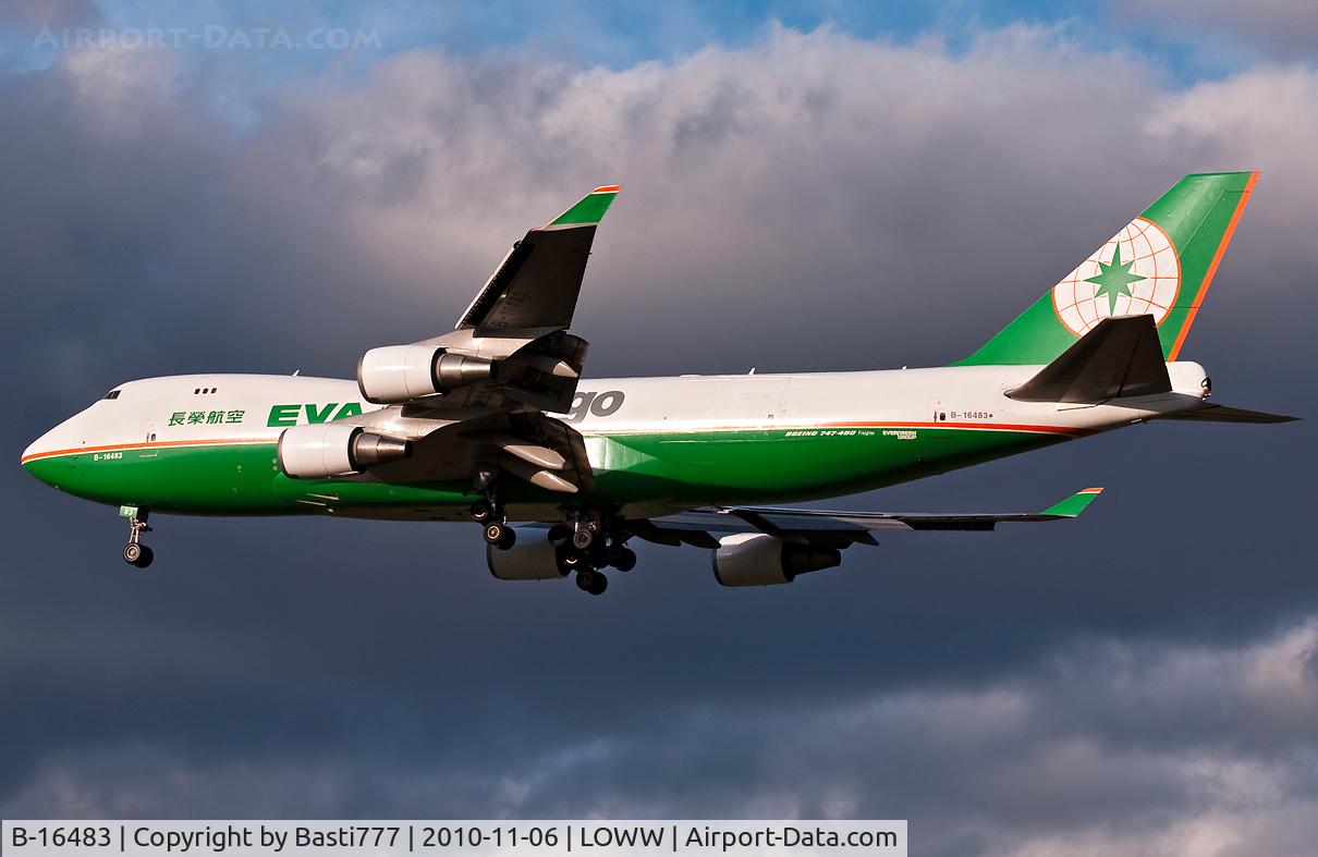 B-16483, 2002 Boeing 747-45EF (SCD) C/N 30609, Magic sunlight at Vienna