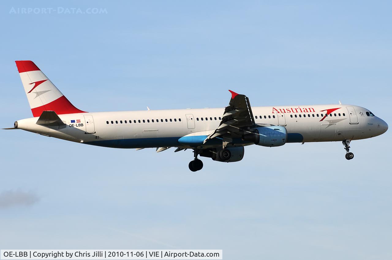 OE-LBB, 1995 Airbus A321-111 C/N 570, Austrian