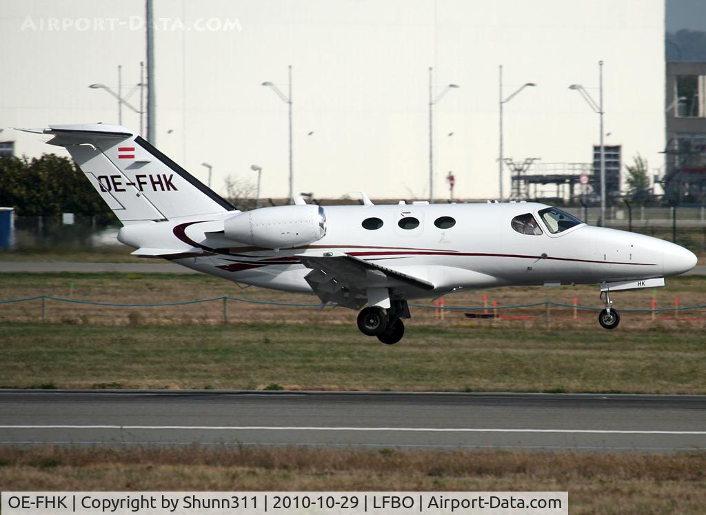 OE-FHK, 2010 Cessna 510 Citation Mustang Citation Mustang C/N 510-0315, Landing rwy 14R