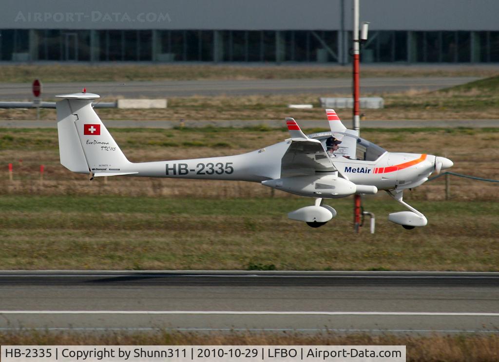 HB-2335, 1997 Diamond HK-36TTC-ECO Super Dimona C/N 36581, Taking off rwy 14R... Participant of the ICARE 2010