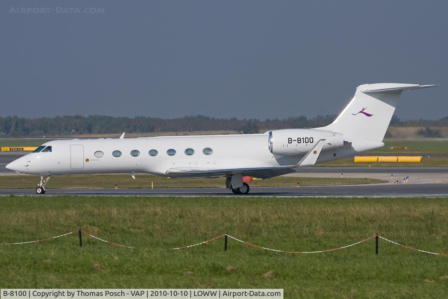 B-8100, 2003 Gulfstream Aerospace GV-SP (G550) C/N 5024, Deer Jet