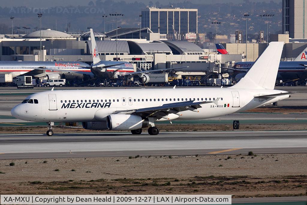XA-MXU, 1991 Airbus A320-231 C/N 275, Mexicana Airlines XA-MXU (FLT 112) exiting RWY 25L after arrival from Leon/Guanajuato International Airport (BJX).
