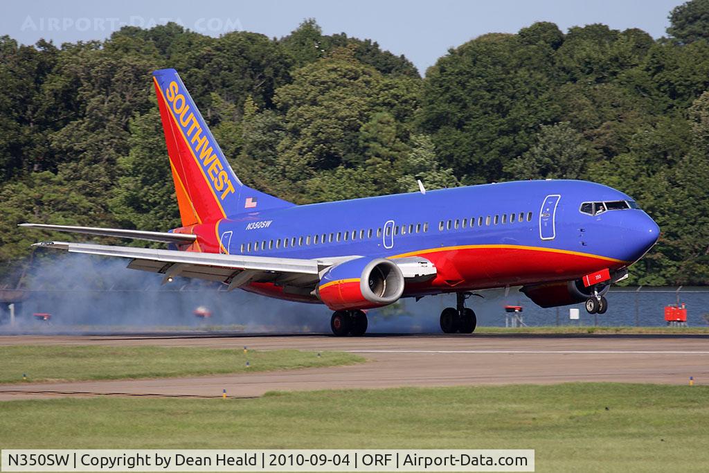 N350SW, 1989 Boeing 737-3H4 C/N 24409, Southwest Airlines N350SW (FLT SWA186) from Orlando Int'l (KMCO) landing RWY 23.