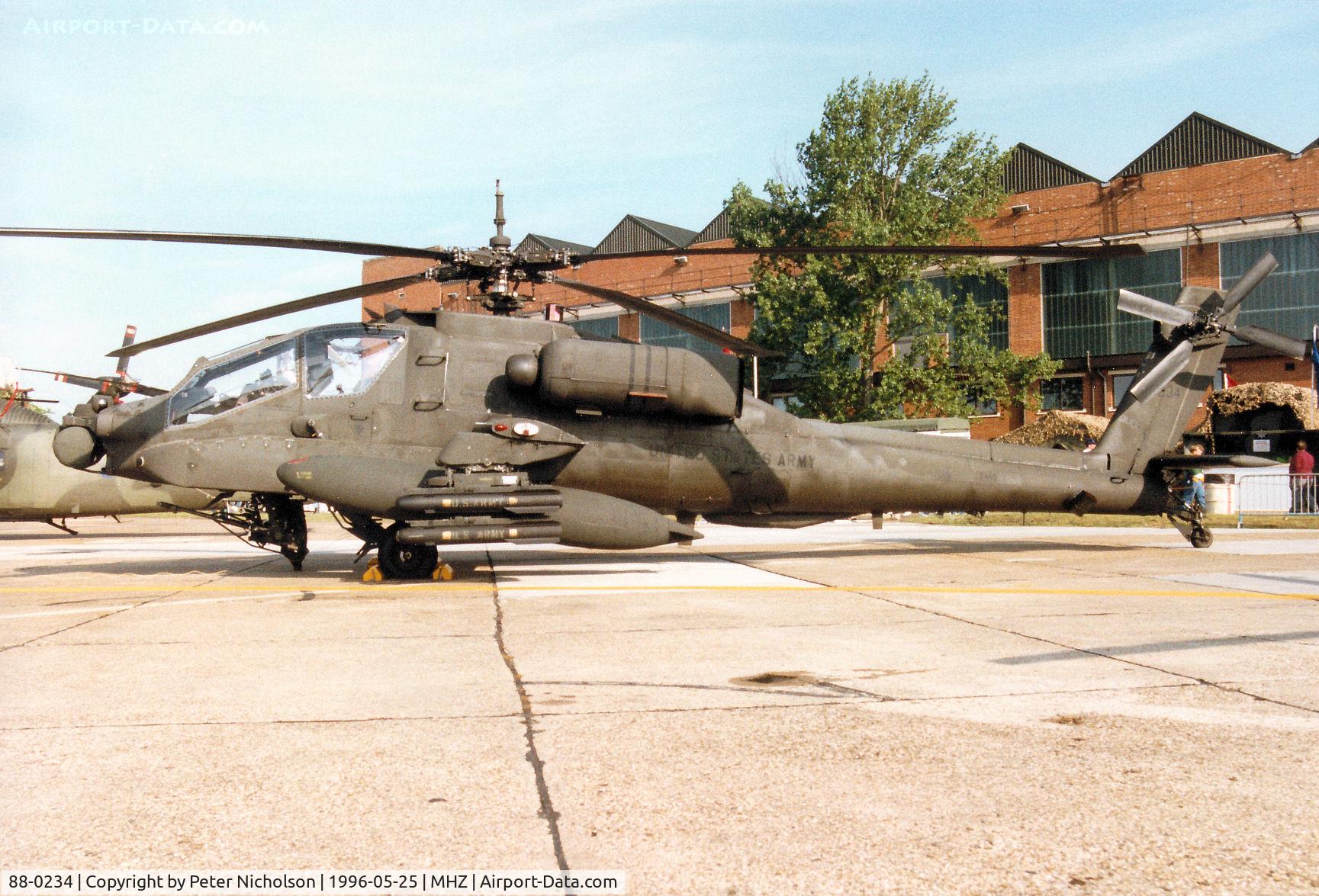 88-0234, 1988 McDonnell Douglas AH-64A Apache C/N PV564, AH-64A Apache of the US Army's 6/6th Cavalry on display at the 1996 RAF Mildenhall Air Fete.