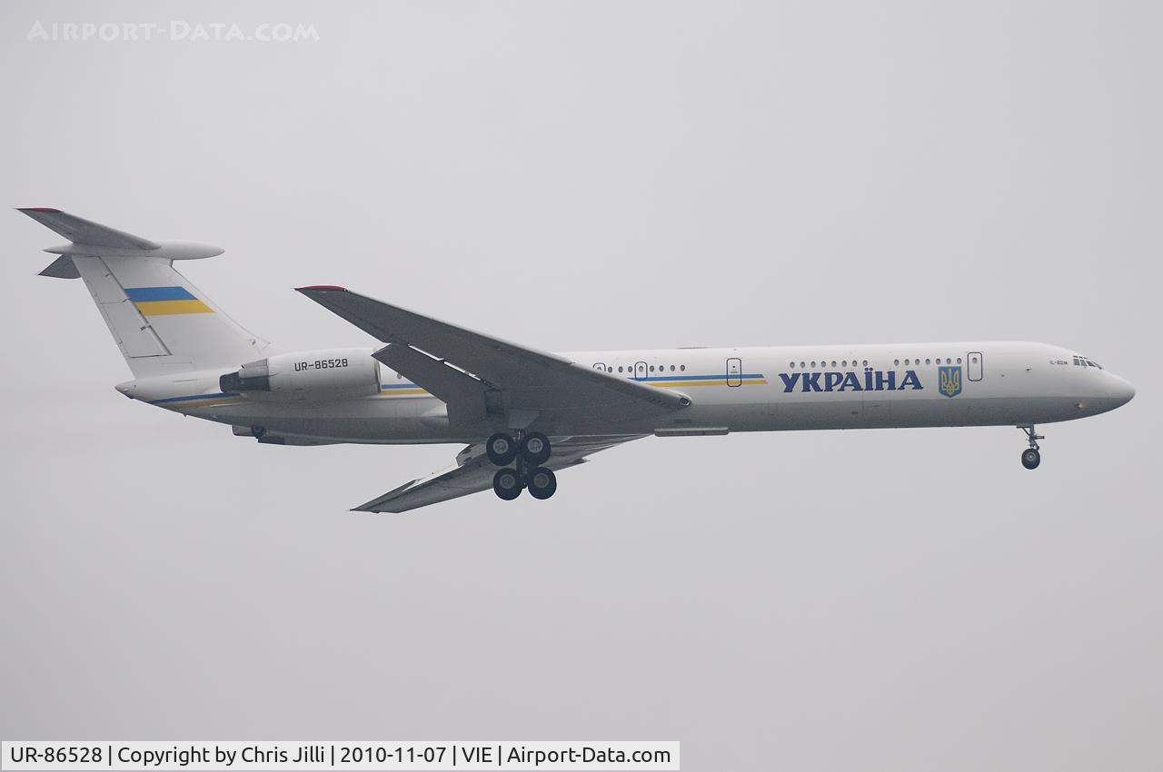 UR-86528, 1981 Ilyushin Il-62M C/N 4038111, Ilyushin IL-62M