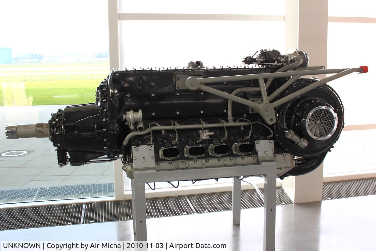 UNKNOWN, Miscellaneous Various C/N unknown, Engine Daimler-Benz DB 603, Dornier Museum Friedrichshafen