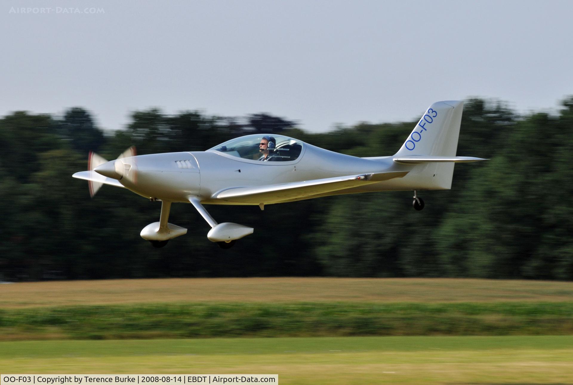 OO-F03, 2005 Impulse 100 TD C/N SN 30, Arriving at Schaffen Diest Fly in August 2009