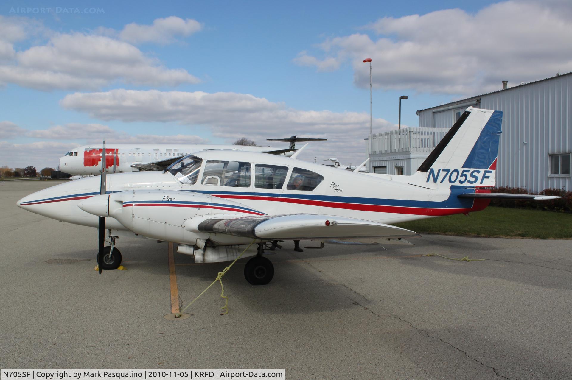 N705SF, 1974 Piper PA-23-250 C/N 27-7405311, Piper PA-23-250