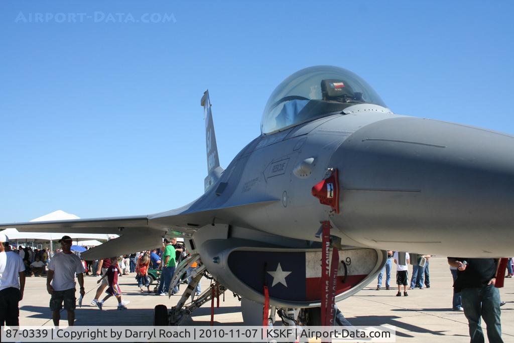 87-0339, 1987 General Dynamics F-16C Fighting Falcon C/N 5C-600, USAF F16 on display at Airfest.