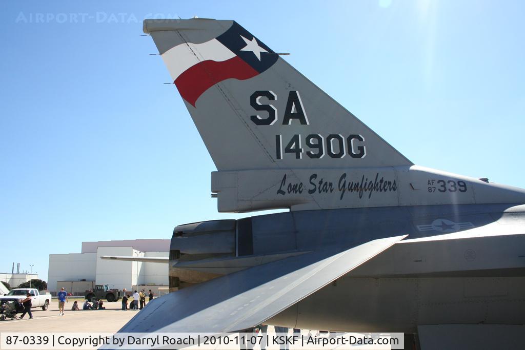 87-0339, 1987 General Dynamics F-16C Fighting Falcon C/N 5C-600, USAF F16 on display at Airfest.