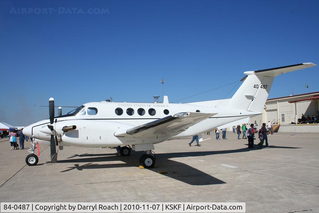 84-0487, 1984 Beech C-12F Huron C/N BL-121, Beech King Air on display at Airfest.