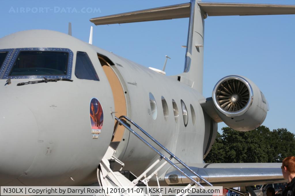 N30LX, 1984 Gulfstream Aerospace G-1159A Gulfstream III C/N 438, USAF Gulfstream on display at Airfest.
