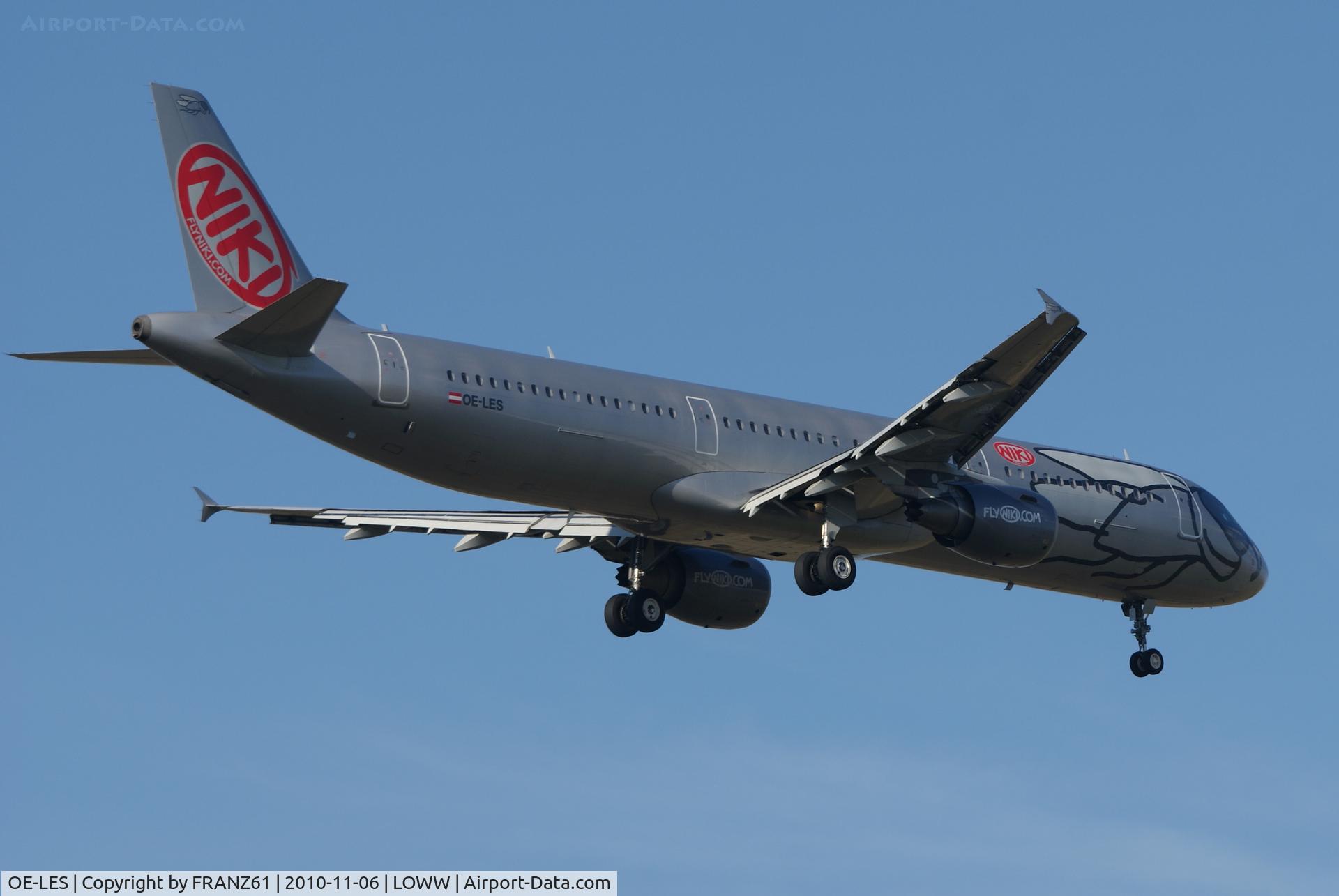 OE-LES, 2008 Airbus A321-211 C/N 3504, Niki