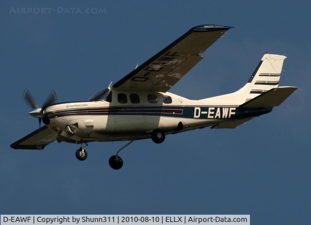 D-EAWF, 1980 Cessna P210N Pressurised Centurion C/N P21000618, Landing rwy 24