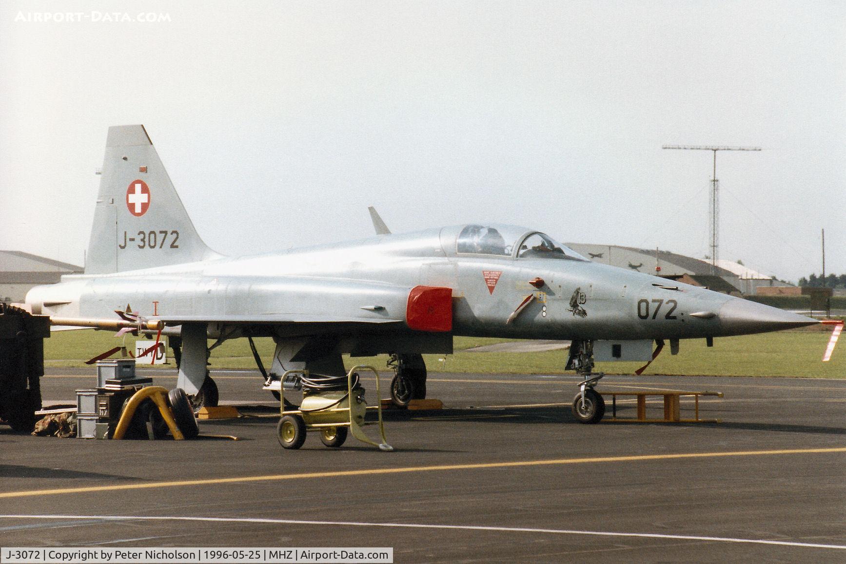 J-3072, Northrop F-5E Tiger II C/N L.1072, F-5E Tiger II of 2nd Regiment Swiss Air Force on the flight-line at the 1996 RAF Mildenhall Air Fete.