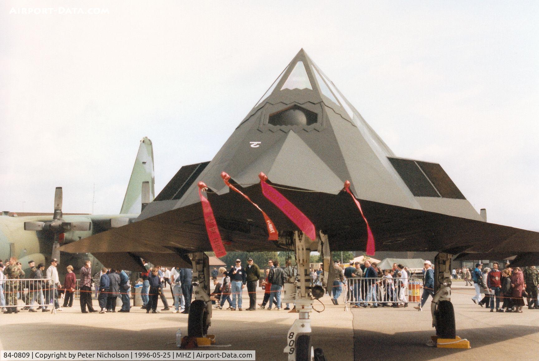 84-0809, 1983 Lockheed F-117A Nighthawk C/N A.4034, Another view of the F-117A Nighthawk of 9th Fighter Squadron/49th Fighter Wing on display at the 1996 RAF Mildenhall Air Fete.
