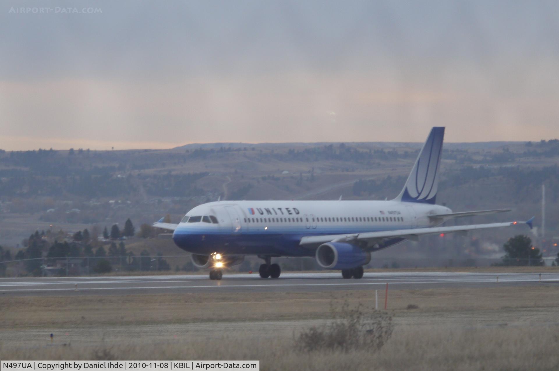 N497UA, 2002 Airbus A320-232 C/N 1847, United Airlines Airbus A320 @ Billings Montana