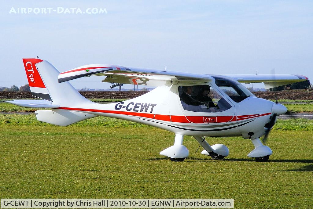 G-CEWT, Flight Design CTSW C/N 8158, at the 
