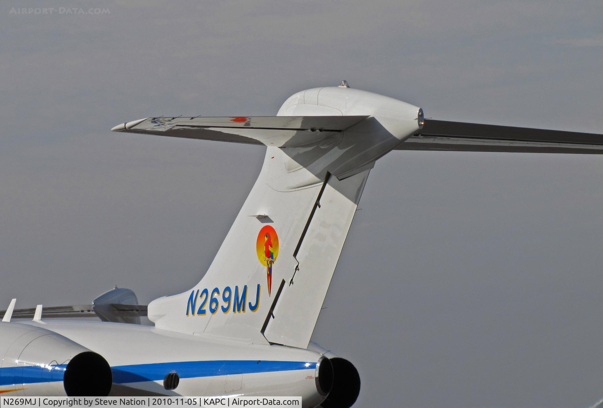 N269MJ, 2007 Bombardier Challenger 300 (BD-100-1A10) C/N 20180, Thought this must belong to Jimmy Buffett but, no, the Parrot identifies Maui Jim Inc. (Peoria, IL!) 2007 Challenger BD-100-1A10 (parrot tail logo) at Napa, CA