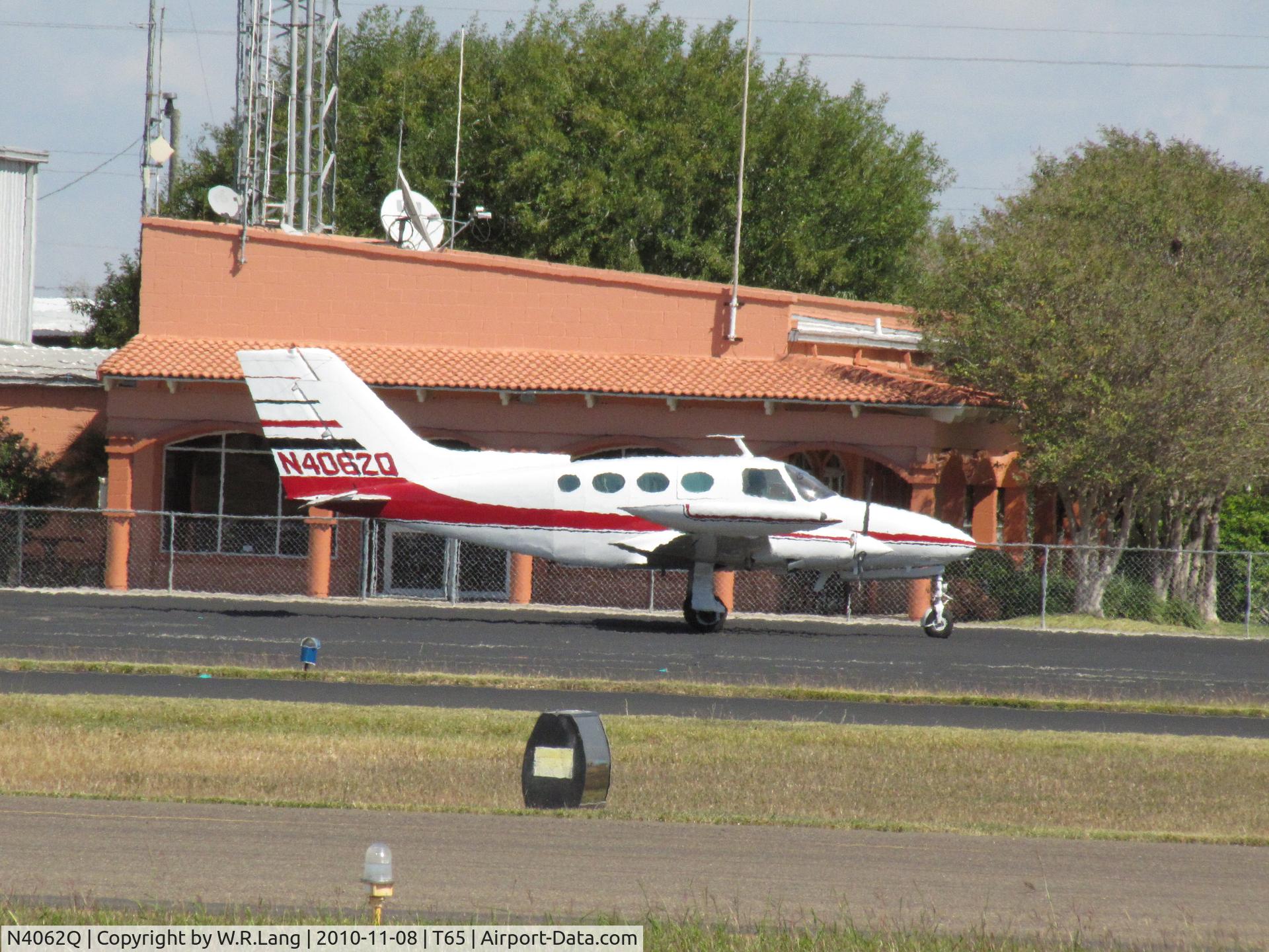 N4062Q, 1969 Cessna 401A C/N 401A0111, At Weslaco, TX
