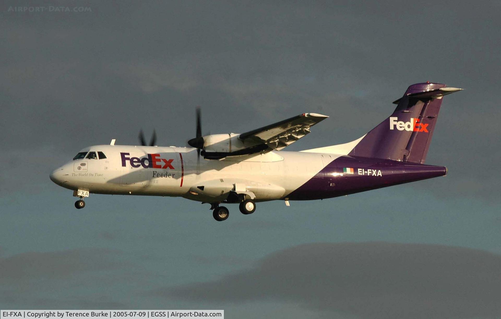 EI-FXA, 1992 ATR 42-300 C/N 282, Short finals , Stansted, RNY 05. (July 2005)