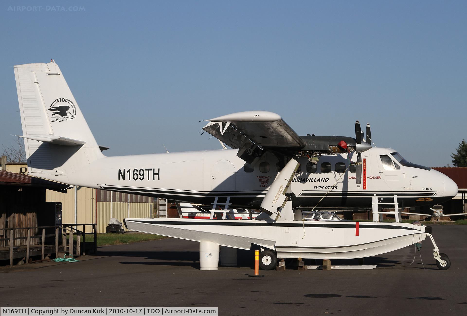 N169TH, 1967 De Havilland Canada DHC-6 Twin Otter C/N 93, Nice DHC-6 on floats