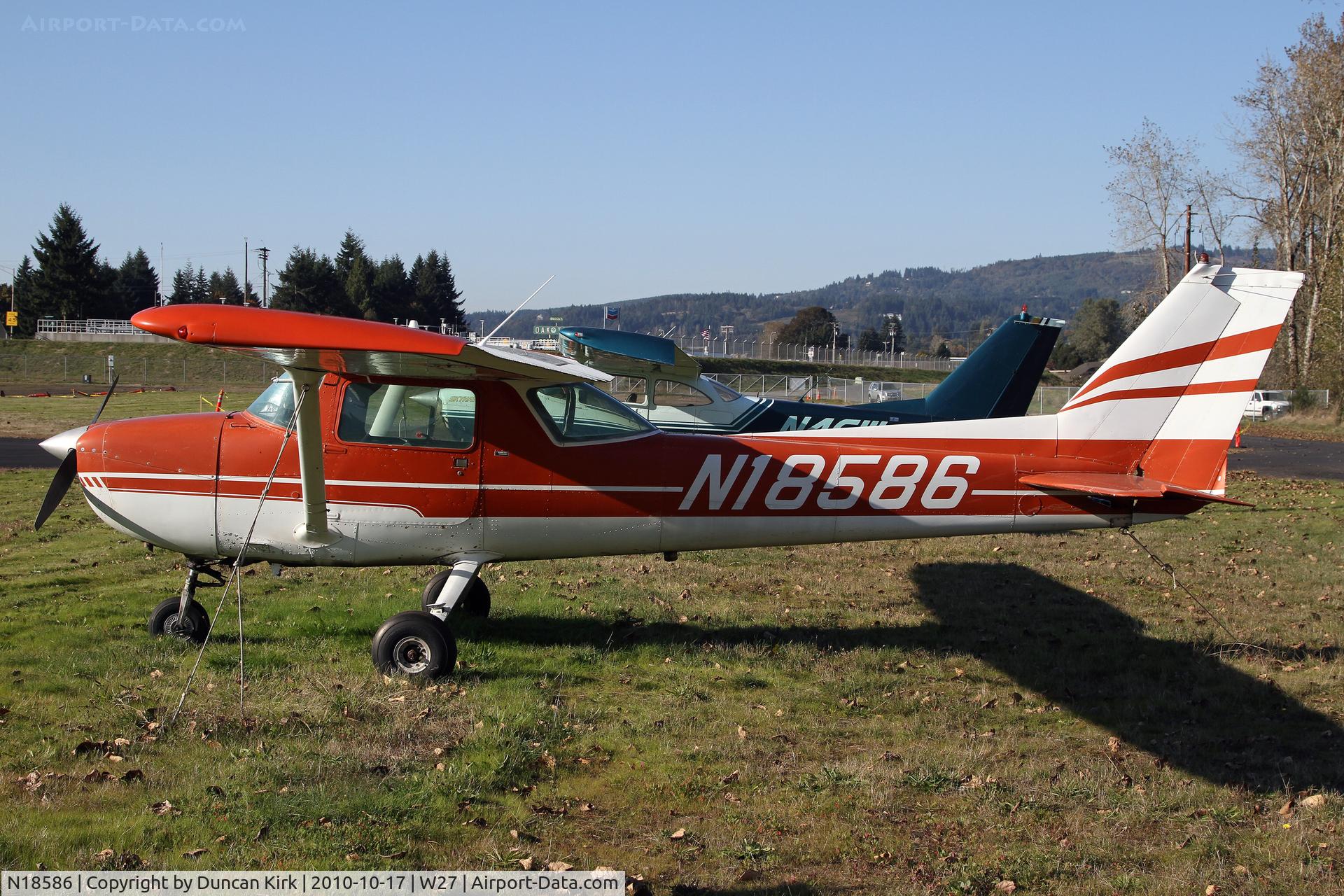 N18586, 1972 Cessna 150L C/N 15073964, Evening shot at Woodland