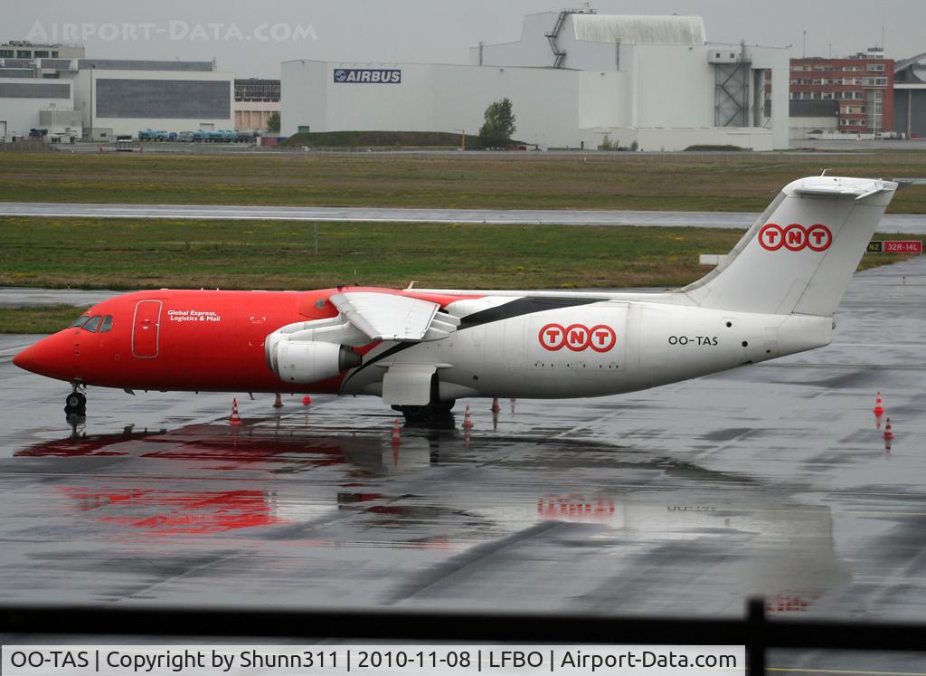 OO-TAS, 1990 British Aerospace BAe.146-300 C/N E3154, Parked at the Cargo area...