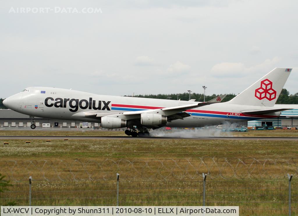 LX-WCV, 2007 Boeing 747-4R7F C/N 35804, Landing rwy 24