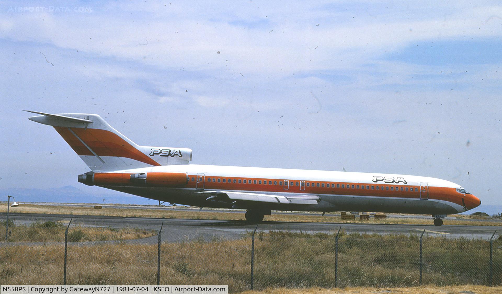 N558PS, 1979 Boeing 727-214 C/N 21692, PSA fleet number 234 (see nose gear door).