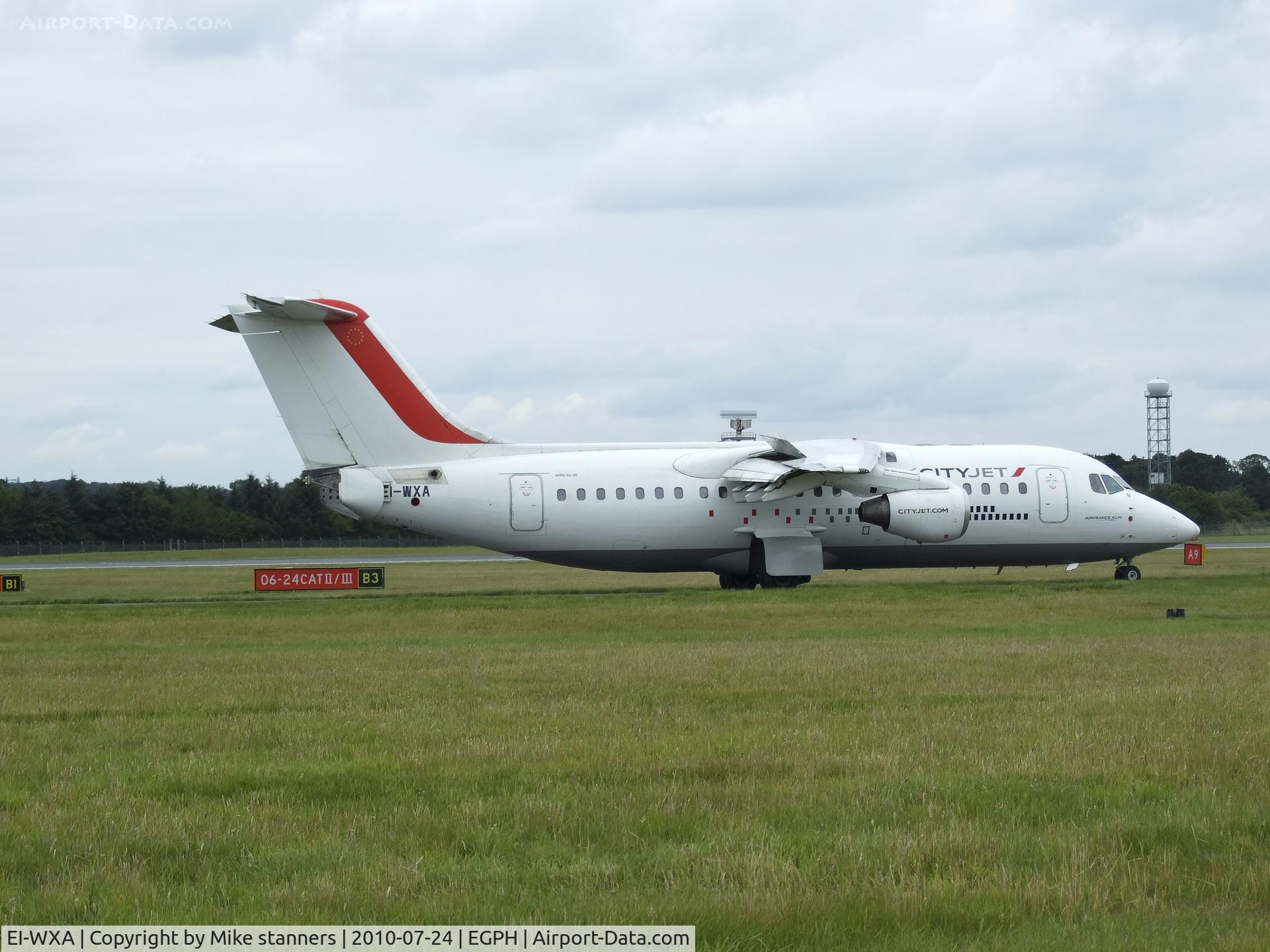 EI-WXA, 1997 British Aerospace Avro 146-RJ85A C/N E2310, 