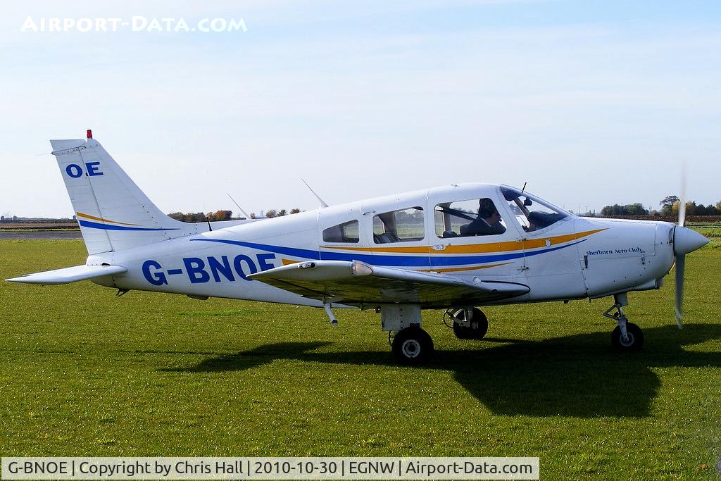 G-BNOE, 1987 Piper PA-28-161 Cherokee Warrior II C/N 2816013, at the 