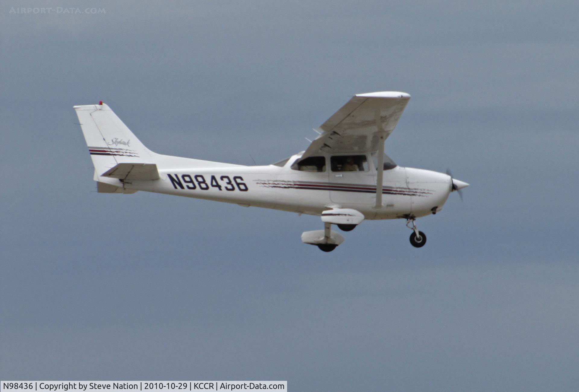 N98436, 1998 Cessna 172R C/N 17280612, Locally-based 1998 172R on final approach to RWY 1L  @ KCCR/Buchanan Field, Concord, CA