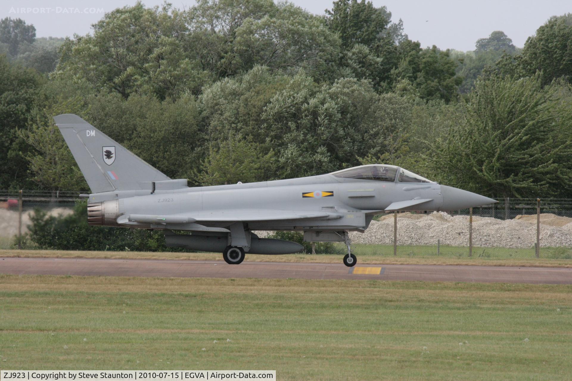 ZJ923, 2007 Eurofighter EF-2000 Typhoon FGR4 C/N 0075/BS014, Taken at the Royal International Air Tattoo 2010