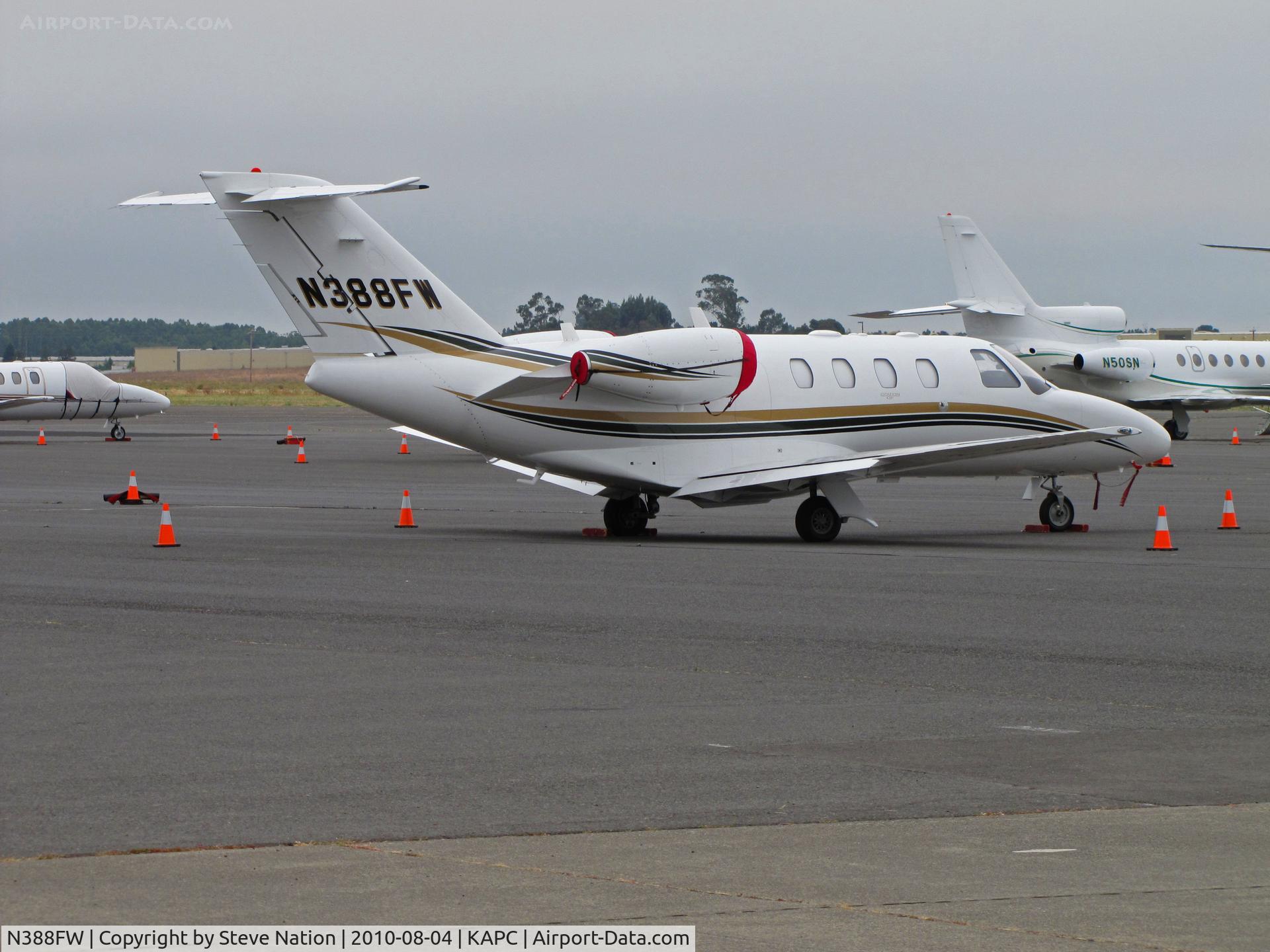 N388FW, 2007 Cessna 525 CitationJet CJ1+ C/N 525-0656, Gilardi Aviation (Sidney, OH) 2007 Cessna 525 visiting KAPC/Napa County Airport, CA