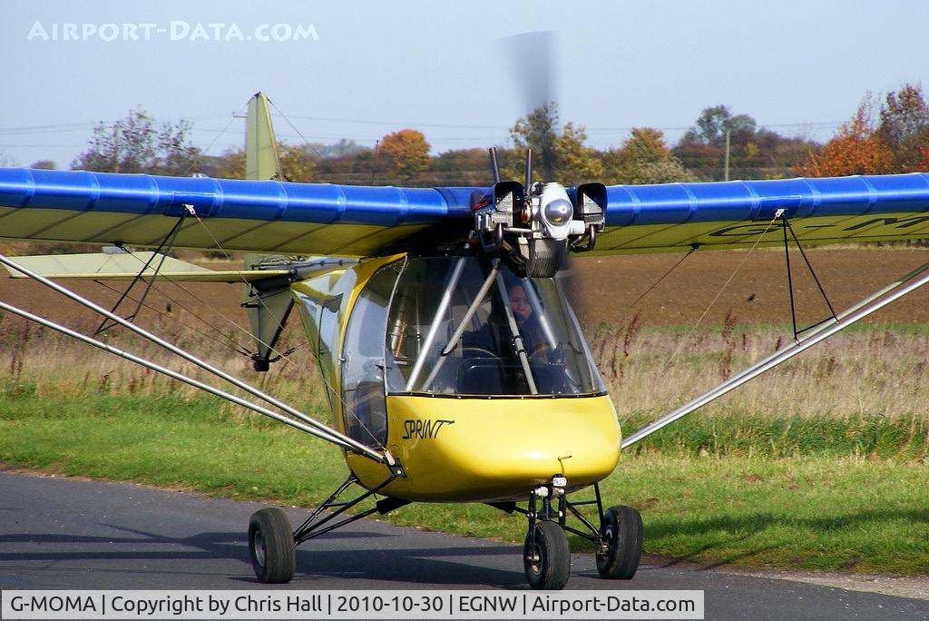 G-MOMA, 2003 Thruster T600N 450 C/N 0036-T600N-088, at the 