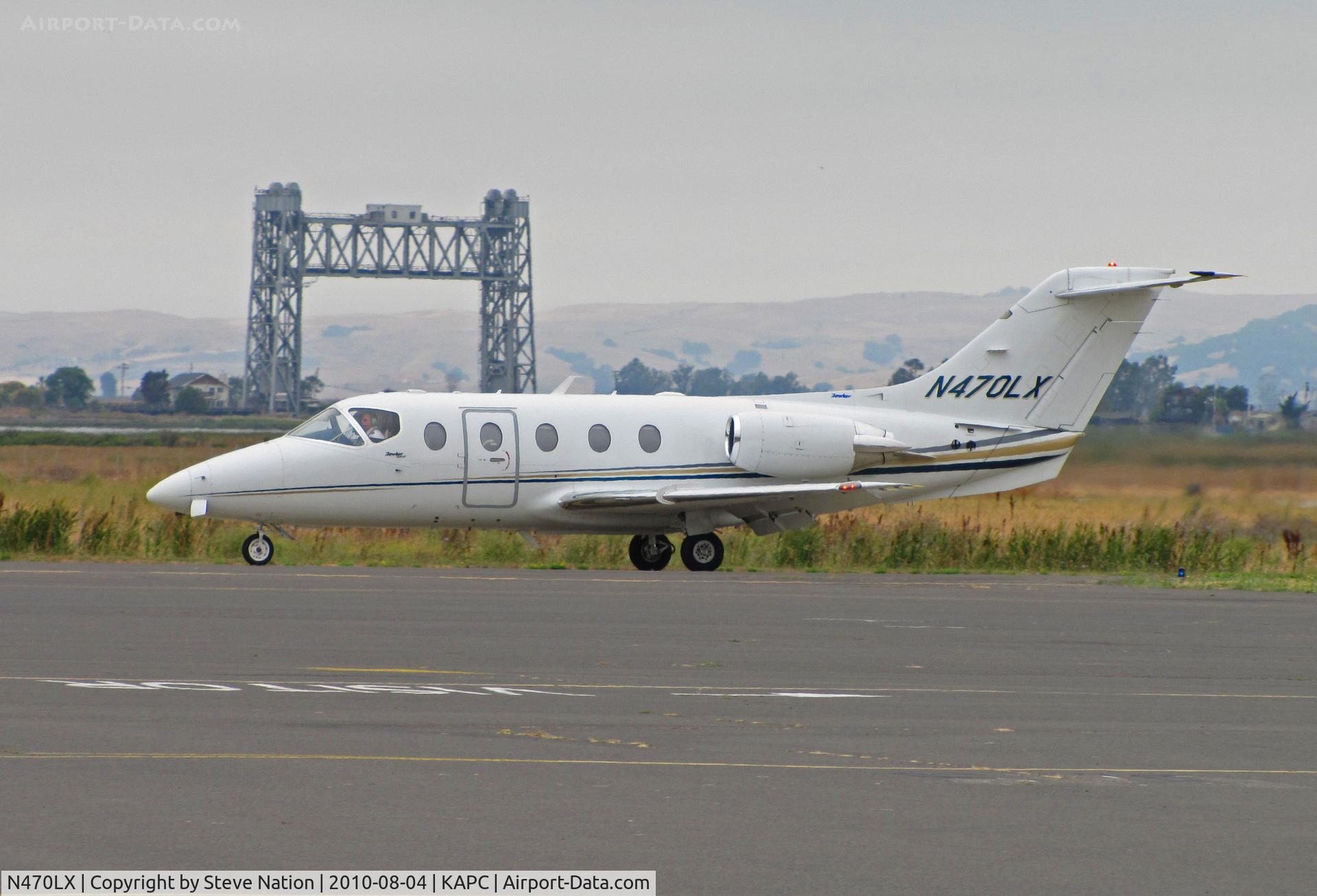 N470LX, 2007 Raytheon 400A Beechjet C/N RK-478, Flight Options Raytheon 400A arriving from KSMO/Santa Monica, CA for visit to KAPC/Napa County Airport, CA - framed by Napa River RR Bridge
