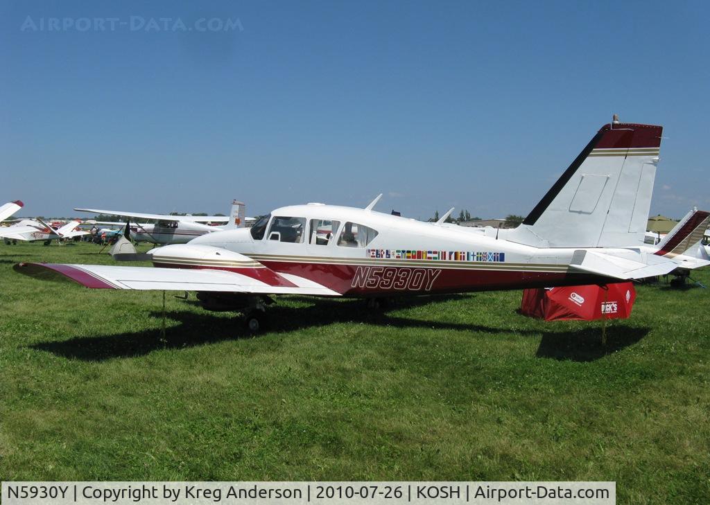 N5930Y, 1965 Piper PA-23-250 Aztec C/N 27-3091, EAA AirVenture 2010