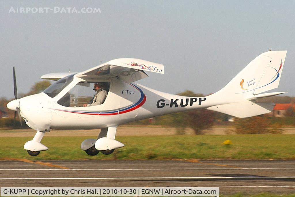 G-KUPP, 2006 Flight Design CTSW C/N 8227, at the 