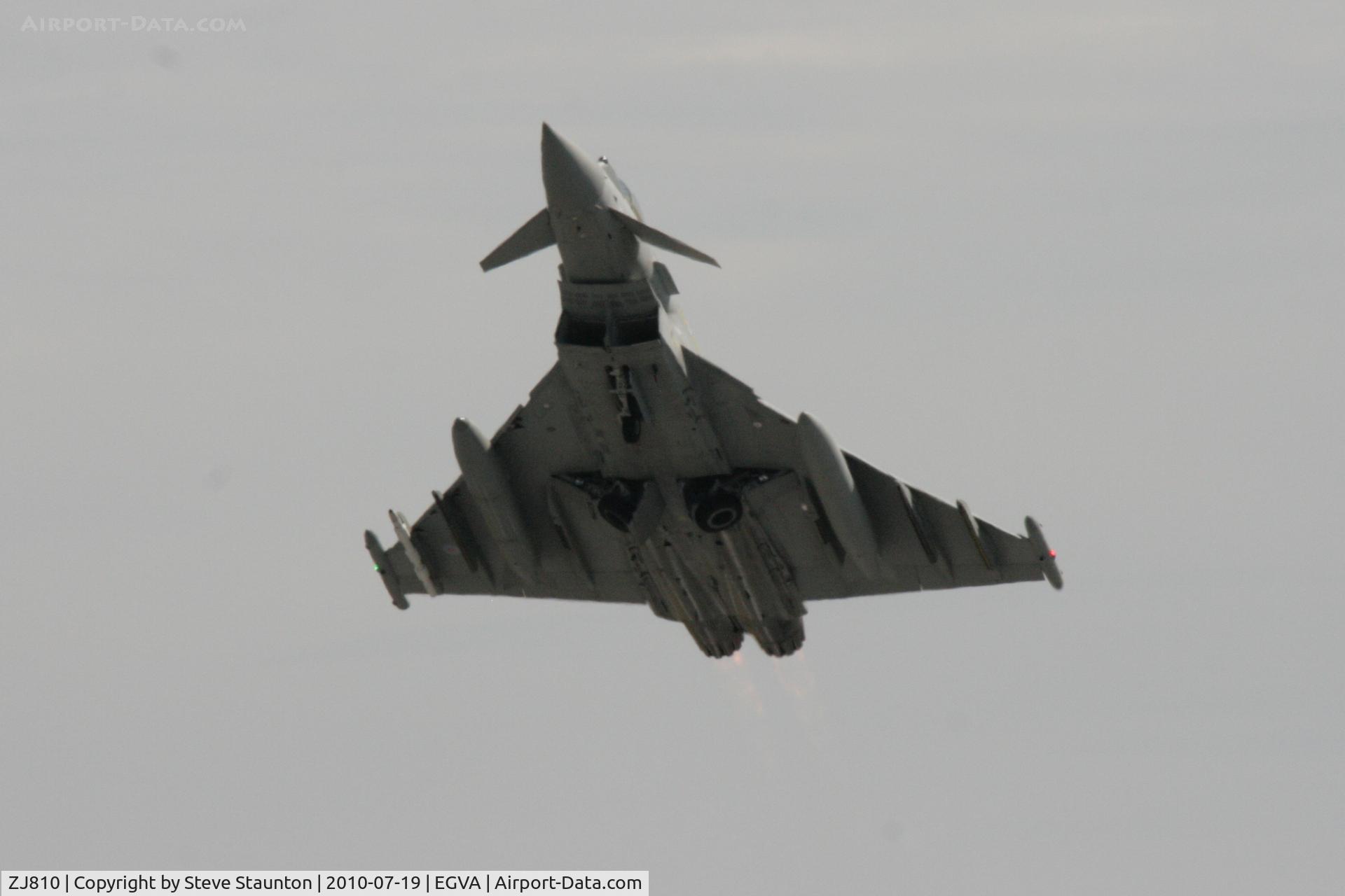 ZJ810, Eurofighter EF-2000 Typhoon T1 C/N 0033/BT011, Taken at the Royal International Air Tattoo 2010